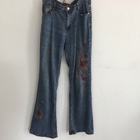 VTG Y2K Cosmopolitan Jeanswear Emboidered/ metal beads midrise bootcut jeans 10 - Picture 1 of 12
